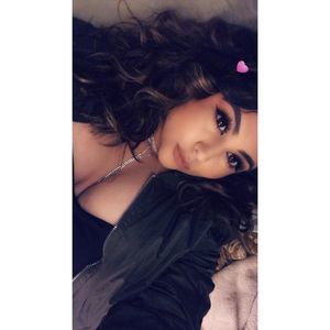 Meet your Posher, Laura elisa